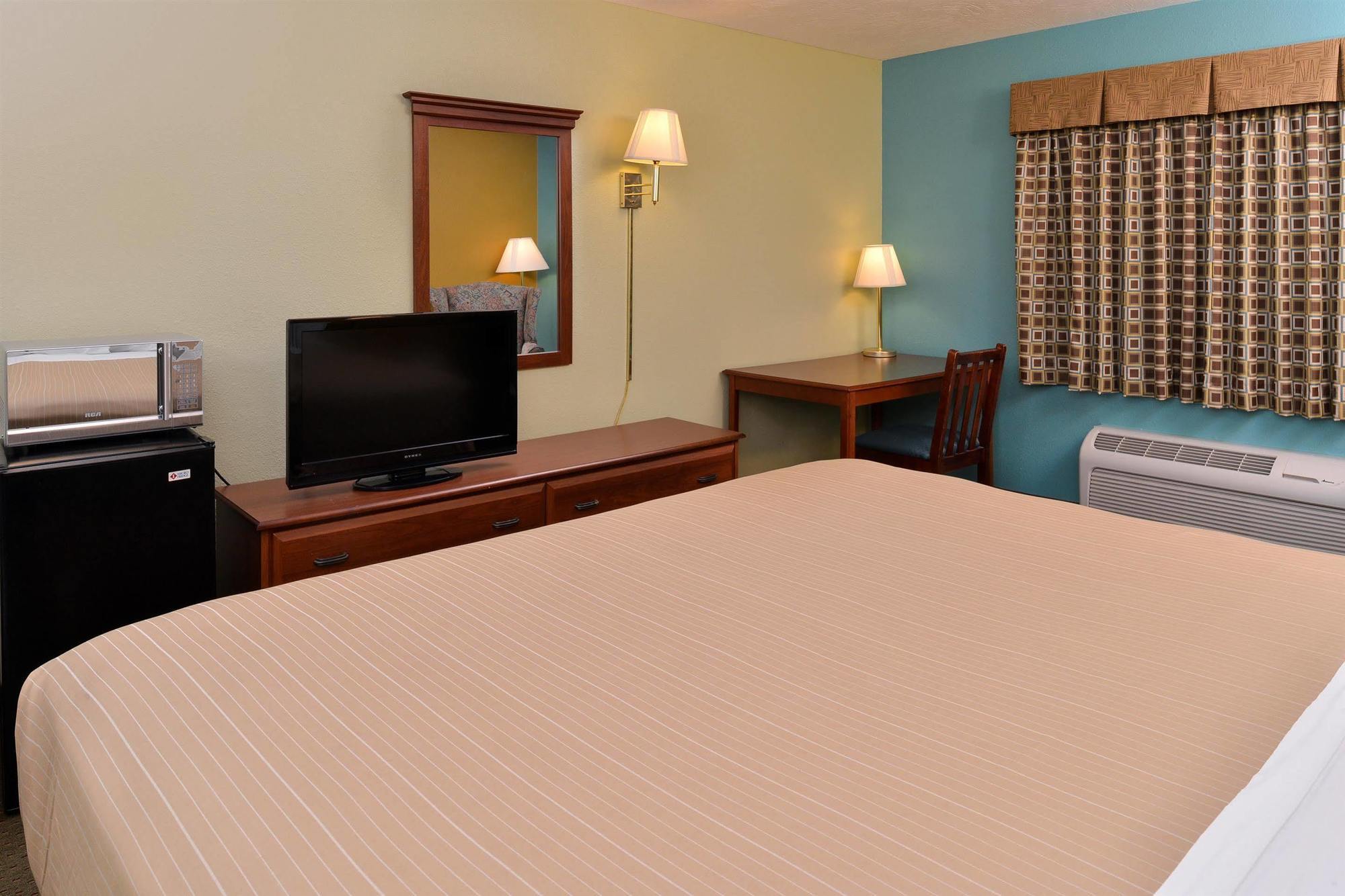 Americas Best Value Inn - Seymour Exterior photo